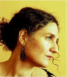 Carolina Blàvia Fado